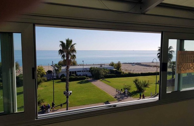 Holiday Home 'Porto Sant' Elpidio 1' with Sea View, Private Terrace and Air Conditioning