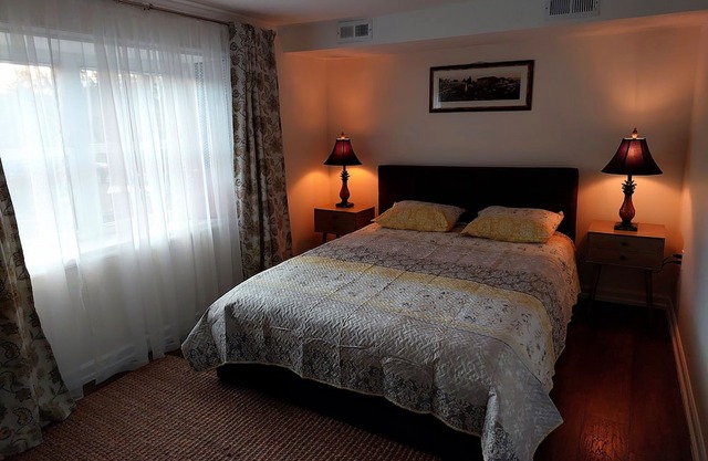 Nice cozy apartment in Cheltenham