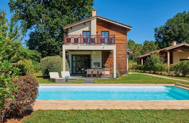 Very luxurious villa with private pool