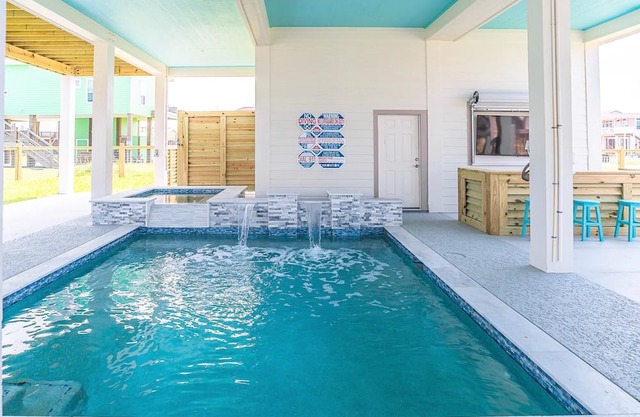 The Grand Pearl ~Brand New~Private Pool & Spa~Beach Access🏖️🌞