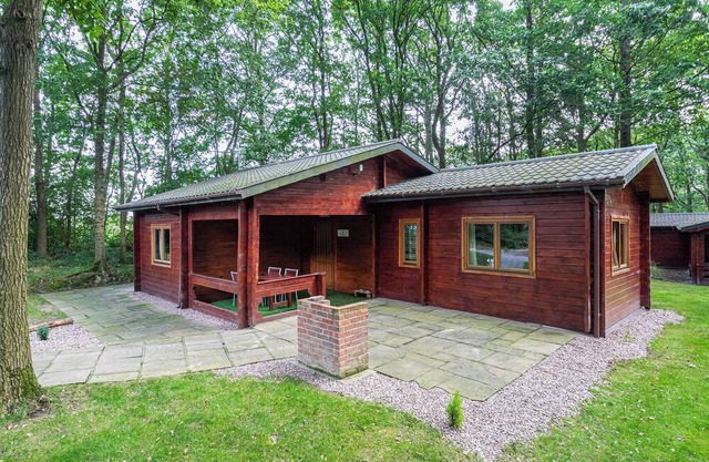 Woodland Willow Lodge