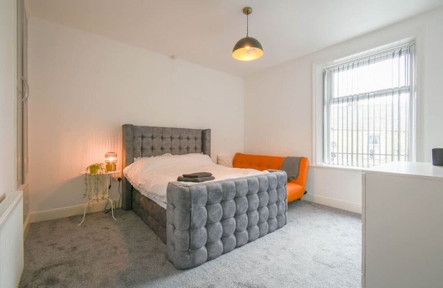 Stylish Modern Getaway : Lancashire