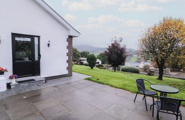 LAKE VIEW HOUSE APARTMENT in Camlough, Northern Ireland