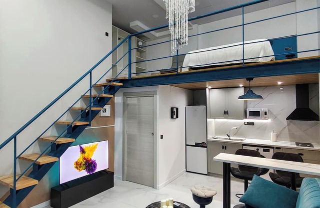 High Blue - Luxury Suite