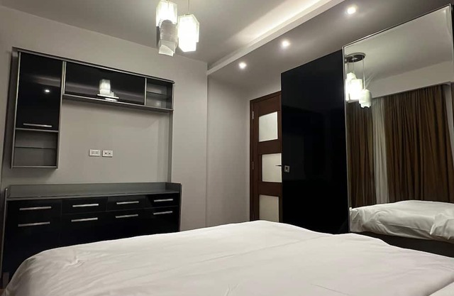 Fabulous 5-bedroom villa with AC in Giza Governorate