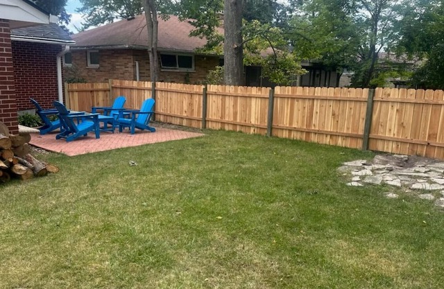 Spacious New 5 Bed Family Retreat Near Naval Base!