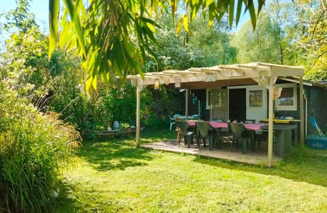 Cottage in the water accessible only by boat