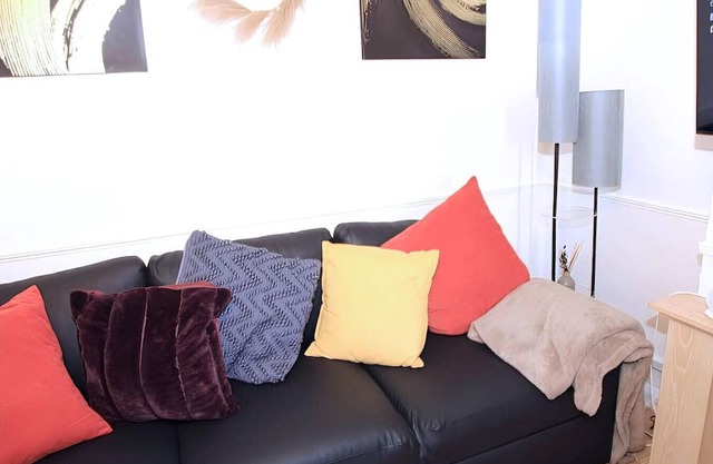 2ndHomeStays I Erdington | Sleeps 5-6 I Parking