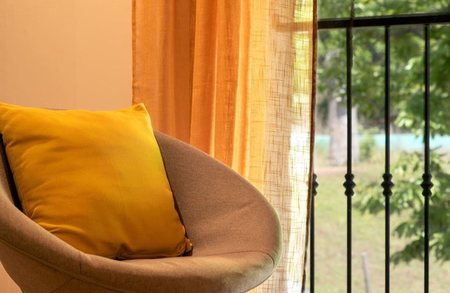 Guest Room 'La Grange 1' with Mountain View, Shared Pool and Wi-Fi