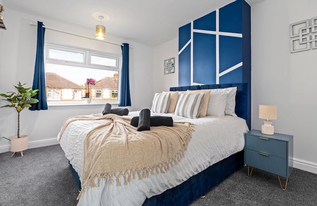 Stunning Modern Home 4 mins from Racecourse