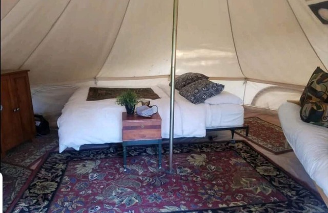 Cozy Bell Tent in Palomar Mountains