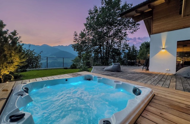 Chalet Astra | Luxury chalet with sauna & whirlpool in Ulten near Merano