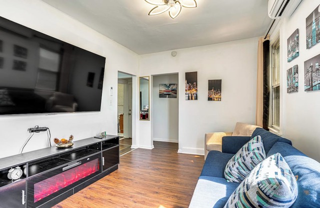 Walkable Location: Pet-Friendly Apartment in Lodi!