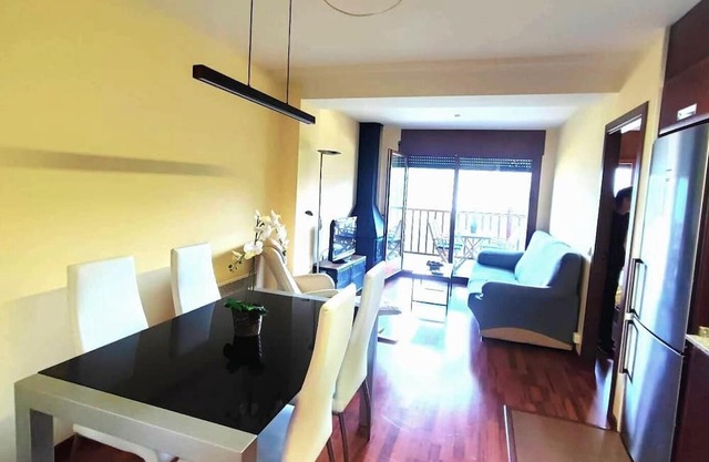 La Molina IV - Two Bedroom Apartment, Sleeps 4