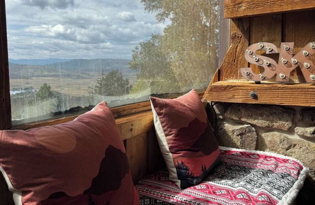 Warm, Cozy and Inviting Steamboat Condo