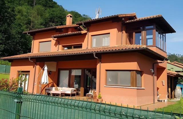 Holiday Home 'Casa Carmen' with Mountain Views