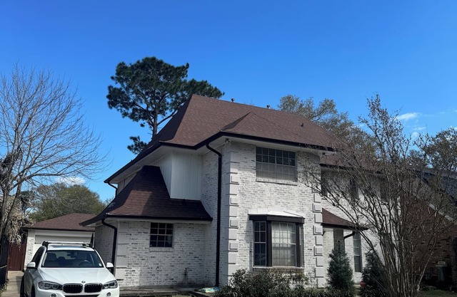 Luxury Home: 4 Beds 2.5 Baths. 7 mnts from Airport