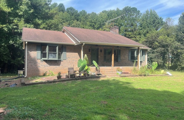 Charming 3-bedroom house close to Microsoft Data Center and VCU