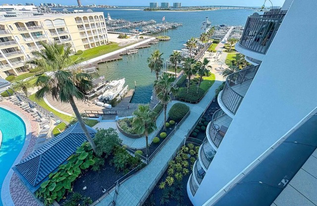 Lighthouse on the Bay unit 2605 Bay Front-Lazy River-Boaters-Monthly Rental only
