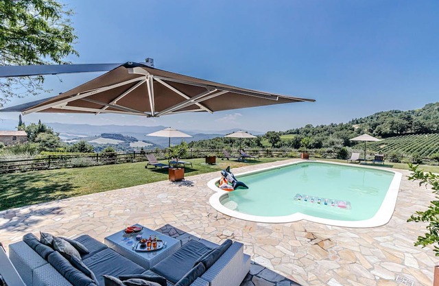 Villa in Montecatini with 5 bedrooms sleeps 10