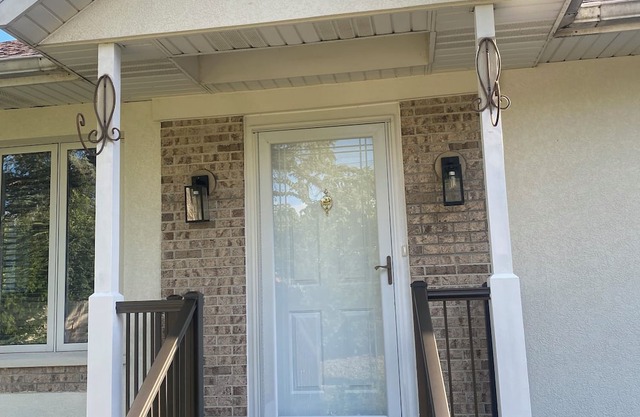 Charming 3-bedroom house next to Six Flags and Military Base in Gurnee