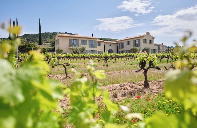 Villa Eucleia - 7 rooms with hotel services in the center of Saint-Tropez