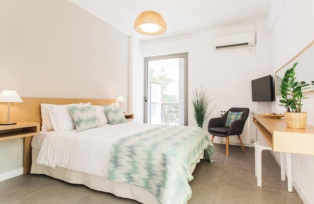 #FH10 New studio in Faliro