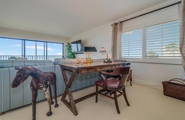 Sea Oats 217 - 2nd Floor - End Unit - No Pets - Sleeps 4