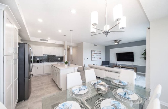 Resort Condo 10 Min to Disney