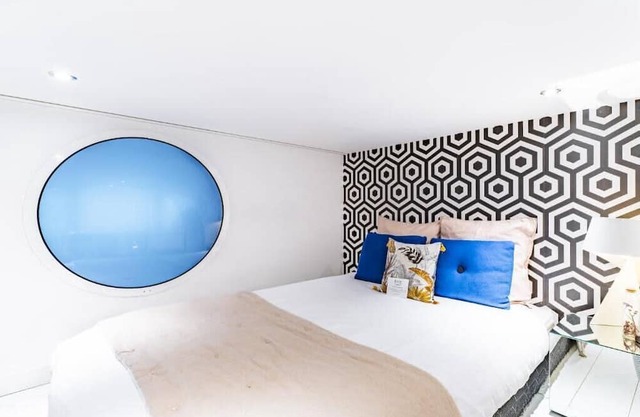 Architect's studio for 2 people in the heart of the city