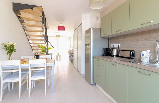 Spacious duplex with garden in Bormes-les-Mimosas