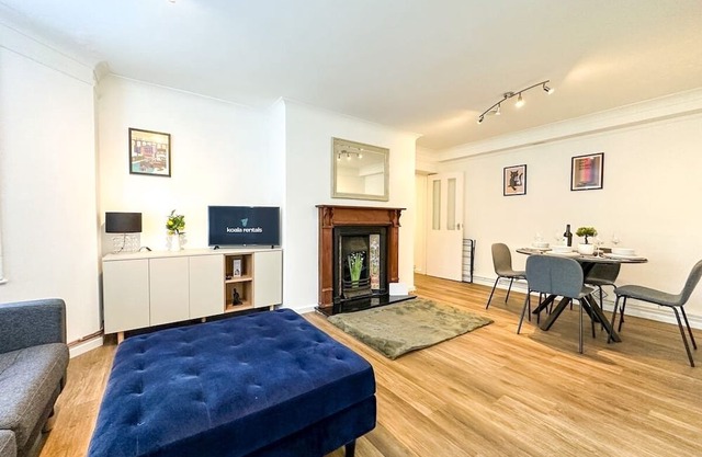 Folkestone Oasis - Central 2 Bedroom Apartment - Pets Welcome!