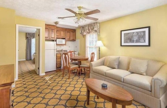 Beautiful Williamsburg VA - 1 bedroom suite