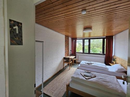 Zimmer 1