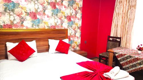 Red Line Hotel Baku