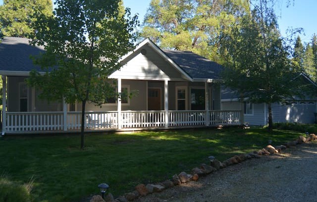 Shingletown House | Meadow View Cottage- (pricing includes taxes)