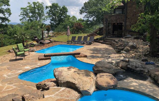 Mid America House | Lodge at Maggie's Farm