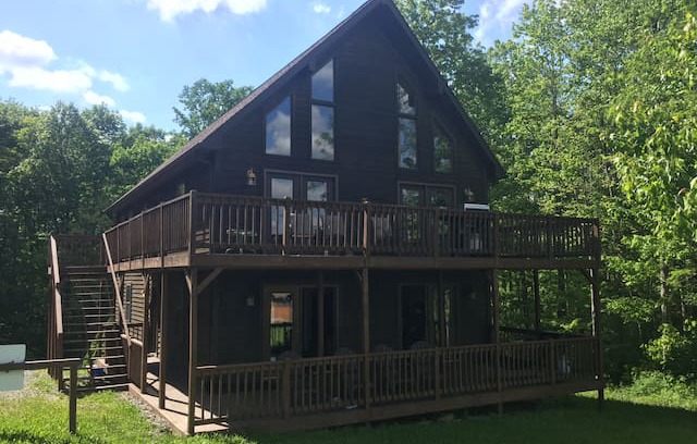 Ghent Cabin | Stay healthy at Highlander 1.
