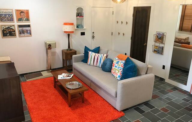 Buena Vista Apartment | Atomic Flat @ Riverpath Pensione in South Main