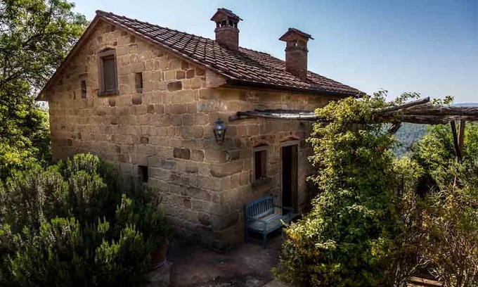 Anghiari Cabin | Monterosi, restored Tuscan villa.