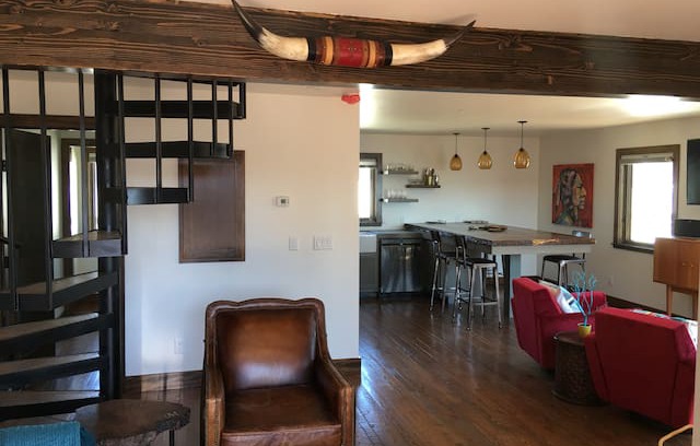 Grand Marais Hotel | The Thunderbird at The Mayhew Inn - stay downtown!