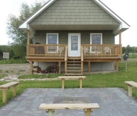 Cherry Creek Cabin | Rattlesnake Cabins