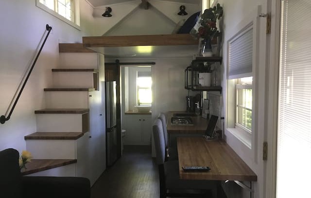 Elizabethtown House | The Heartland Tiny House at Tiny Estates