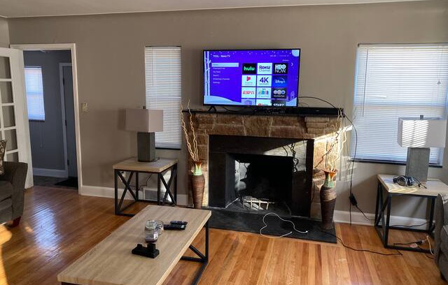 Detroit House | Entire House In Detroit (420 Friendly)