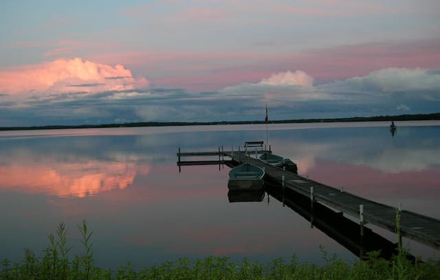 Carp Lake Resort | Hallmere Resort Cottage Number Two
