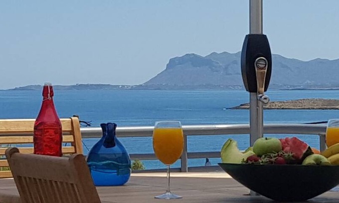 Daratsos House | Seaview Villa Patroklos, pool-1 min walk to beach!