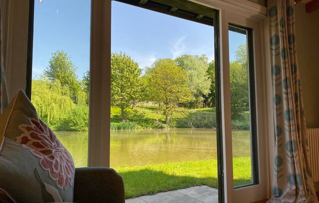 Maidstone Cabin | Cosy Cottage in Hunton, near Maidstone, Kent
