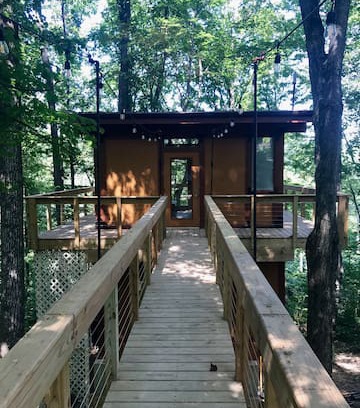 South Bloomingville Other | Hocking Hills Treehouse