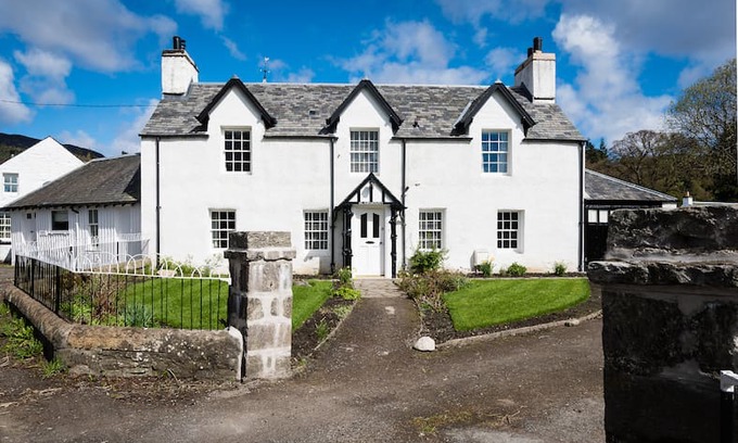 Pitlochry House | Blairmount