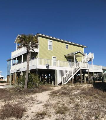 Fort Morgan House | Margarita Villa-Big home with beach view